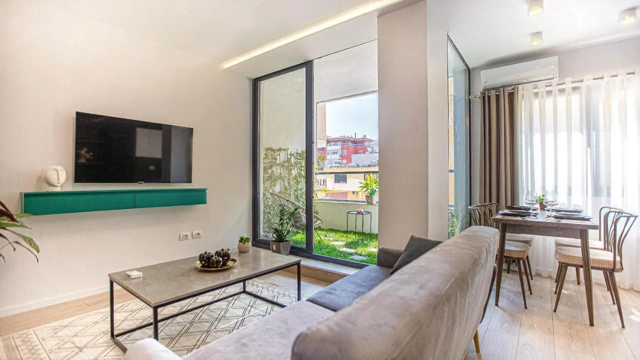 Dua Apartments contacts